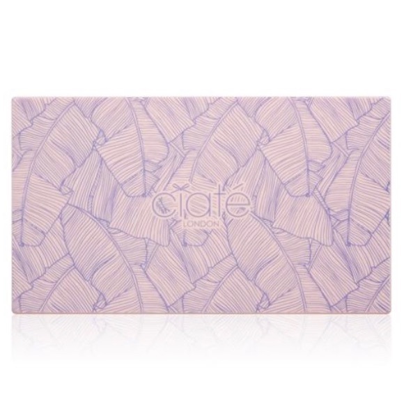 Ciaté London The Editor Eyeshadow Palette 18 shades - Picture 2 of 3